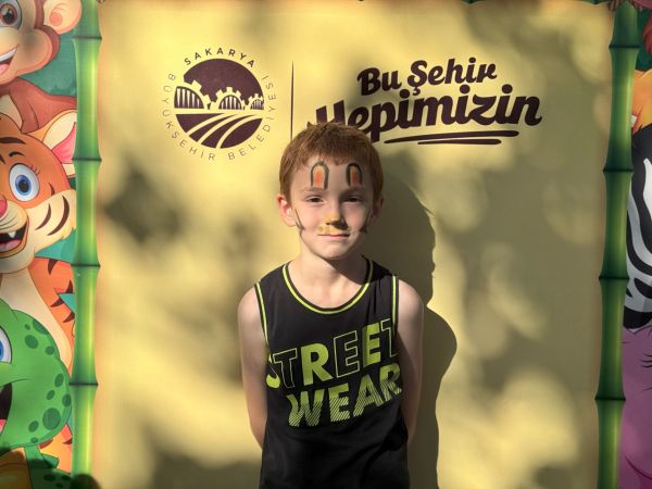 Söğütlü’de çocukların yüzü Gezgin Çocuk Atölyesi ile güldü