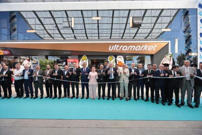 APEKSA A.Ş. OPET Akaryakıt ve Enerji İstasyonu Sakarya'da Hizmete Açıldı