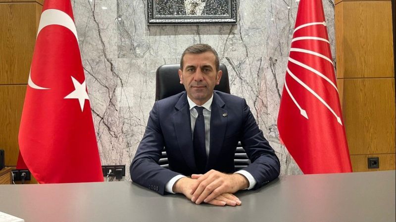 Başkan Curoğlu’ndan Mevlid Kandili Mesajı: “Birlik ve hoşgörüyle gönüllerimizi aydınlatalım”