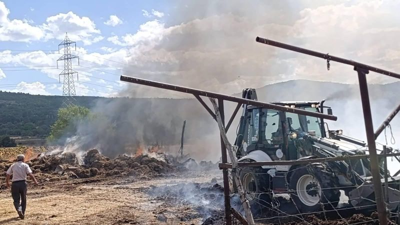 Pazaryeri’nde Korkutan Yangın! Belediye İtfaiyesi Anında Müdahale Etti