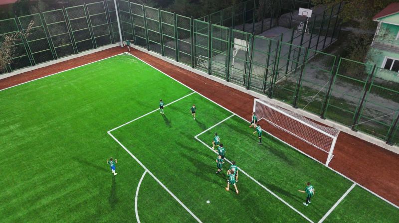 Gençler için yeni spor alanı: Sapanca Akçay’ın futbol tesisine yeni yüz