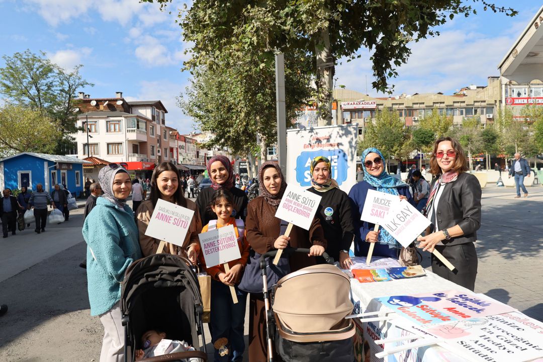 Emzirme Haftası’nda annelere özel program “Bir damlasında bin fayda”