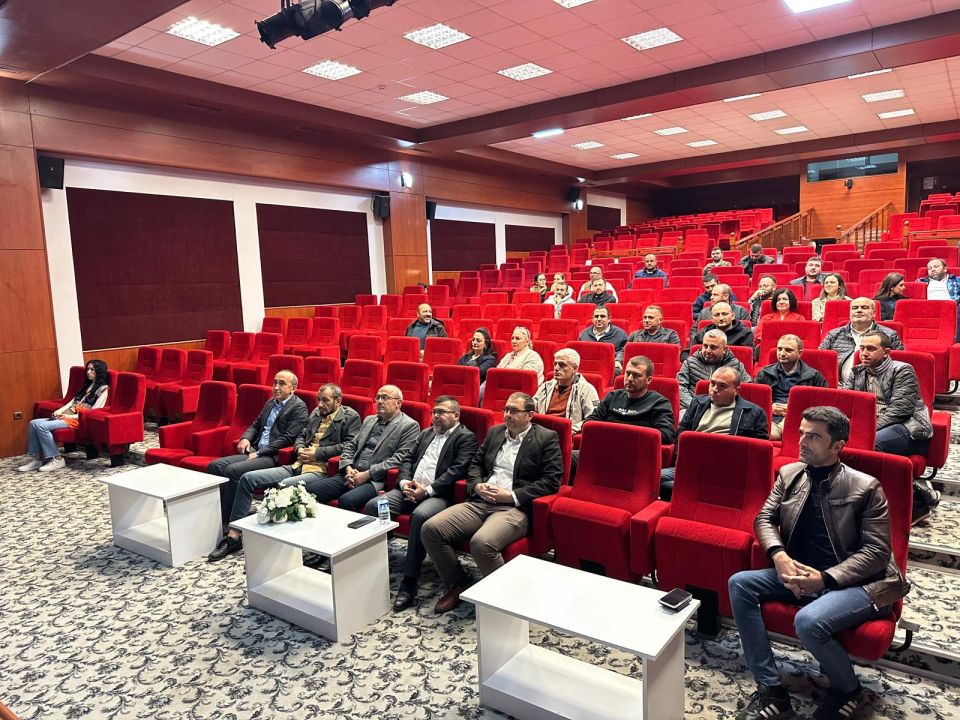 Hendek Belediyesi personeline afet farkındalığı eğitimi