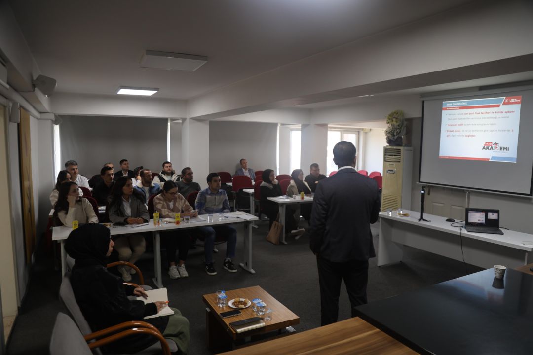 GEYVE BELEDİYESİ ÖNCÜLÜĞÜNDE EKAP EĞİTİMİ GERÇEKLEŞTİRİLDİ