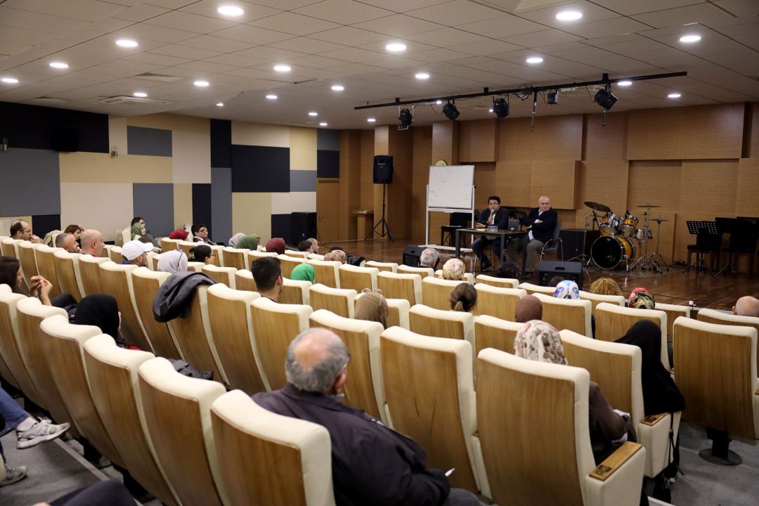 Büyükşehir Tarih Atölyesi Prof. Dr. Ahmet Taşağıl’ın konuk olduğu programla başladı