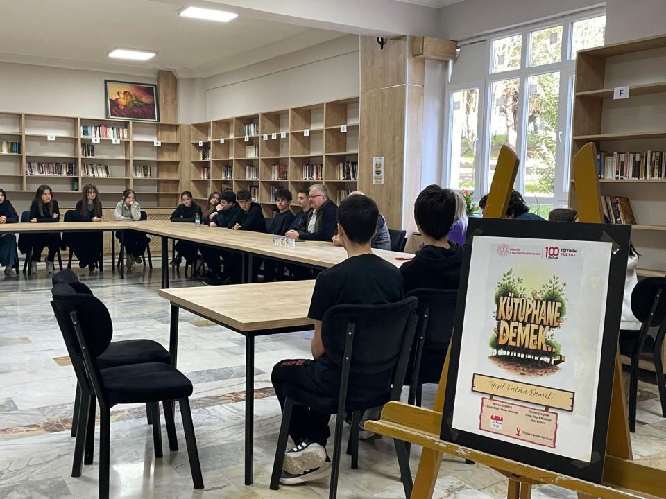 “Kütüphane Demek ''Ormanı Korumak Demek!” Söyleşisi Düzenlendi