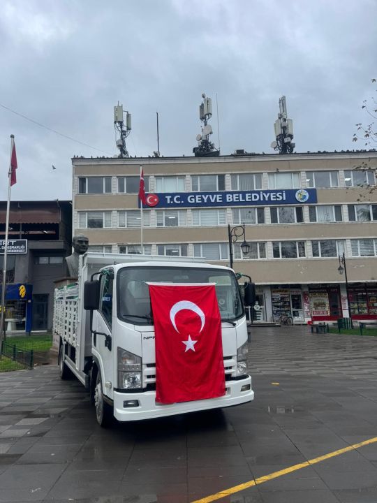 GEYVE BELEDİYESİ ARAÇ FİLOSUNU GÜÇLENDİRMEYE DEVAM EDİYOR