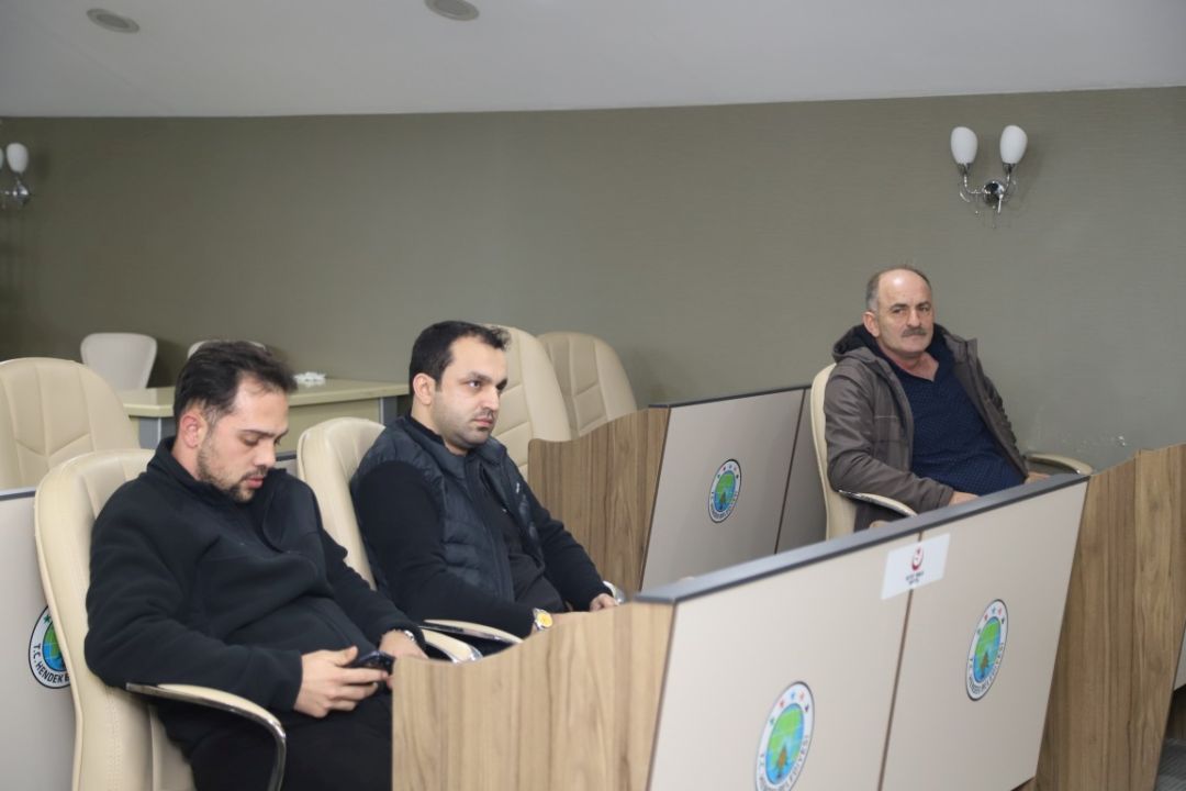 Hendek'te araç satış ihaleleri tamamlandı