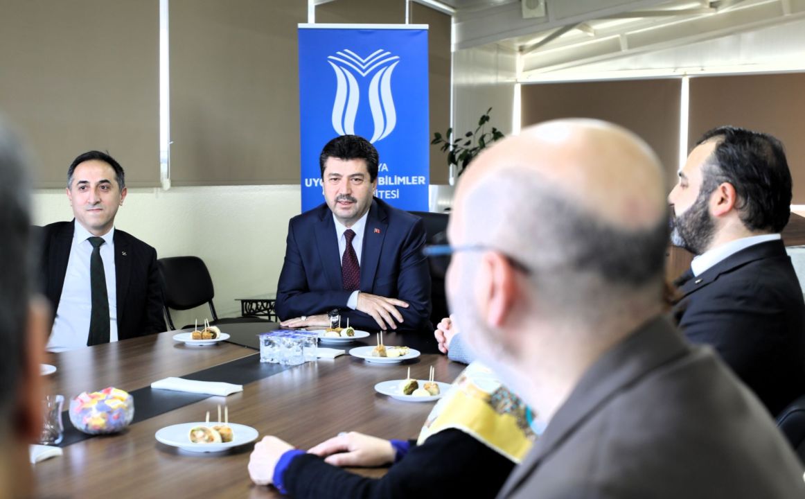 Sapanca MYO’nun yeni müdürü Doç. Dr. Boz oldu