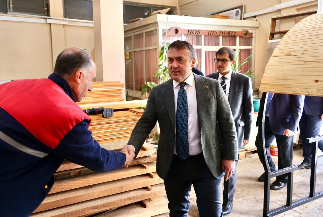 Vali Sözer Bozüyük Açık Ceza İnfaz Kurumu’nu ziyaret etti