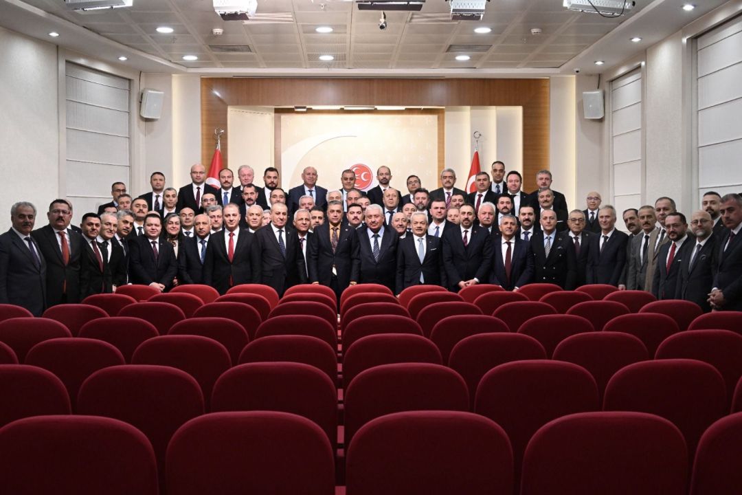 Başkan Oğuz Alkaş Saha Raporunu MHP Liderine Sundu