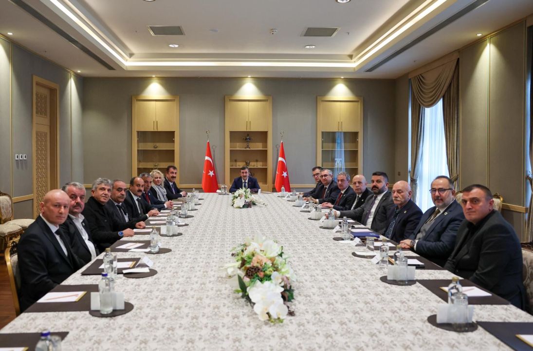 CUMHURBAŞKANI YARDIMCISI CEVDET YILMAZ'A İHRACAT VE ESK ALIM TALEBİ