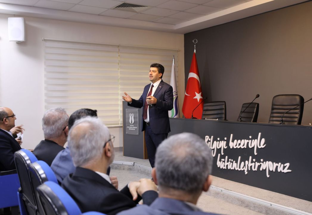 SUBÜ’de 2025 yılı performans sunumları yapıldı