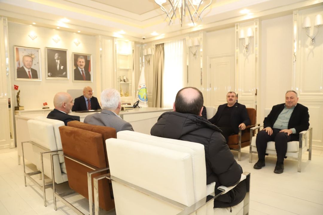 MÜSİAD SAKARYA YÖNETİMİNDEN BAŞKAN PÜSKÜLLÜ’YE ZİYARET
