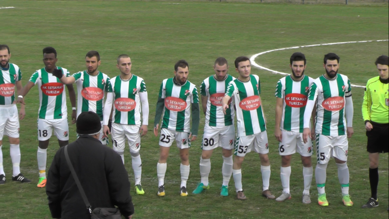 Kışlaçayspor 3-2 Akovabarışspor Evinde Büyük Avantaj