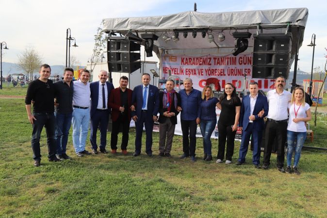 Arifiye Kadırga Şenlikleri;  Sanatçılarla muhteşem  görüntülere sahne oluyor