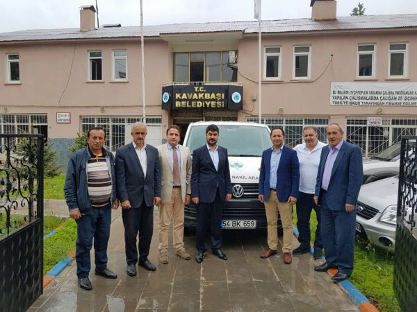 Sakarya’dan kardeş şehre araç desteği