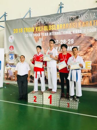 Kobaş karate takımı; Çanakkale’den büyük başarılarla döndü…