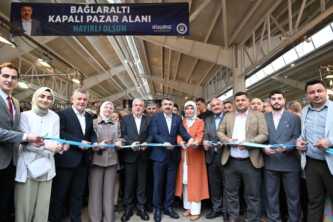 Bursa Yıldırım Bağlaraltı'na modern pazar alanı