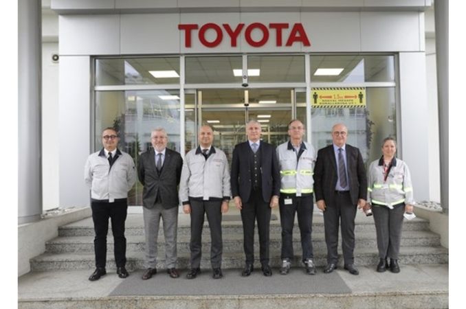 Başkan Altuğ'dan TOYOTA Türkiye CEO'suna Ziyaret