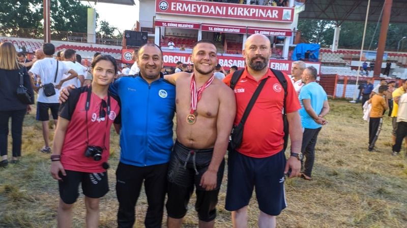 Baba-Kız Kırkpınar Yağlı Güreşleri'nde