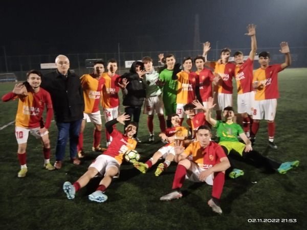 Akovaspor'un U18 takımı farklı kazandı 5-2
