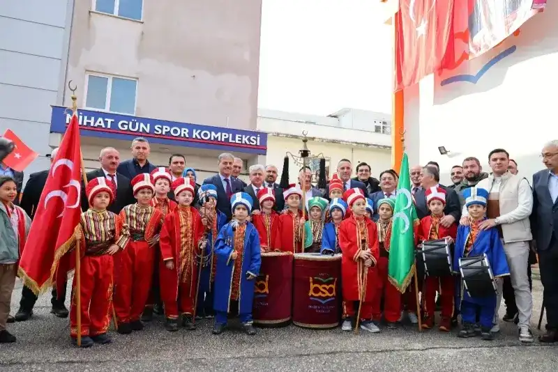 Sakarya valisi Rahmi DOĞAN, 2024-2025 eğitim ve öğretim yılı karne törenine katıldı