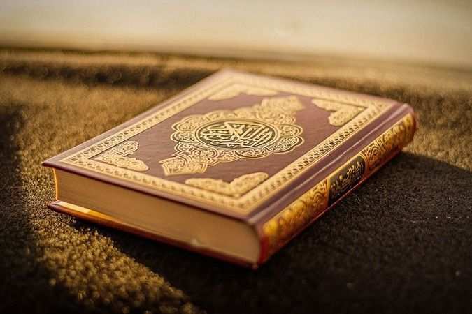 KONYALI ÖĞRETMEN CAMİLERE KURAN-I KERİM HEDİYE EDECEK