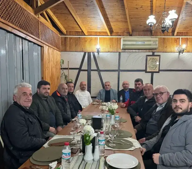 Sakarya Milletvekili Ali İnci Hendekli yerel medya mensupları ile iftarda bir araya geldi