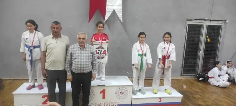 KARATEDE HENDEK FIRTINASI