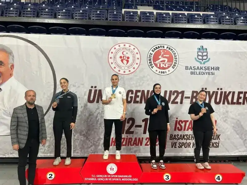 Türkiye Premier Liginde Hendek Karate Farkı