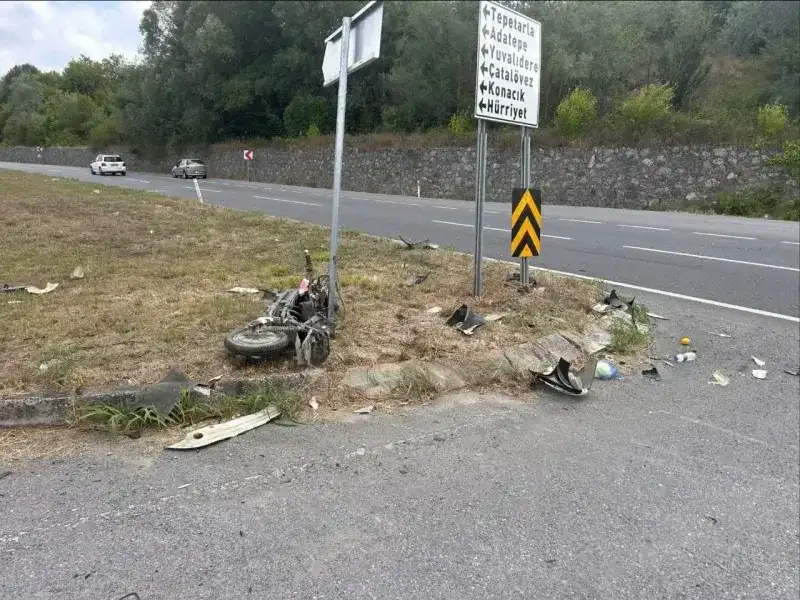Karasuda Motosiklet kazasında sürücü hayatını kaybetti