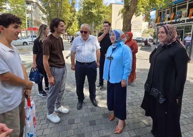 Milletvekili Çiğdem Erdoğan’dan Hendek'te Kadın Esnaflara Ziyaret