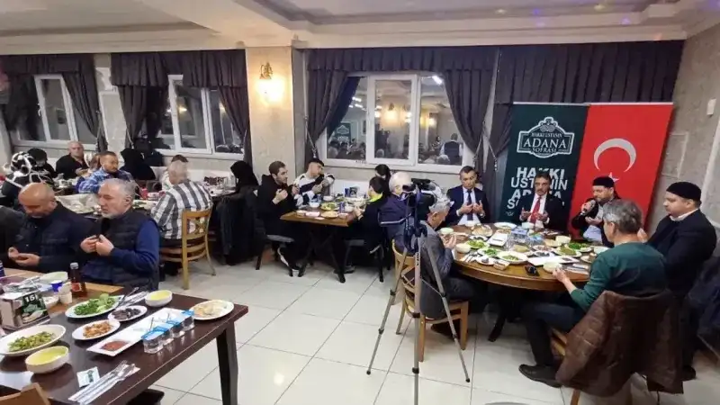 Hakkı Usta’nın Adana Sofrası’nda iftar buluşmaları devam ediyor