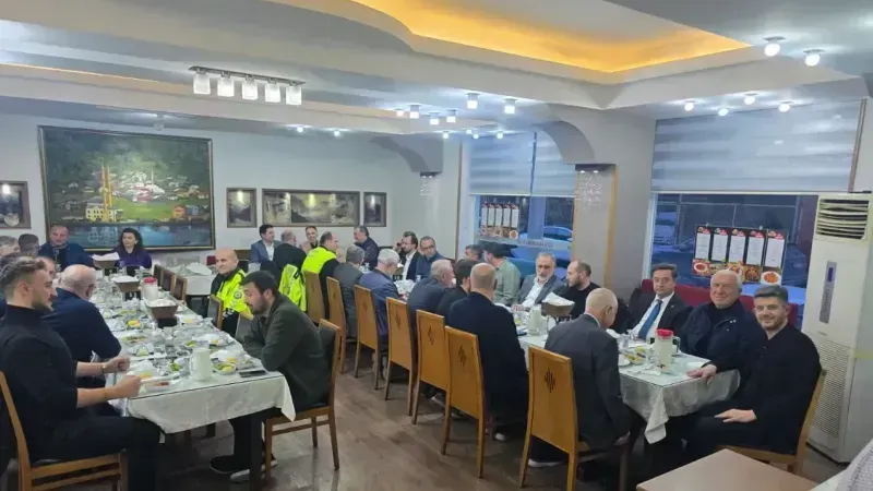 Ahde Vefa'da nöbet değişimi; yeni başkan İmdat Taşkın oldu