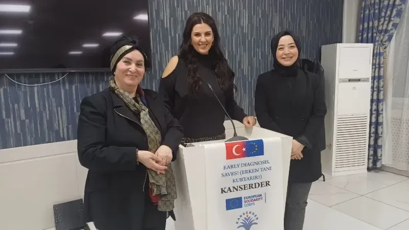 Kanserle mücadelede dayanışma mesajı verildi