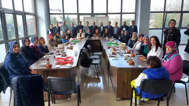 MÜSİAD Sakarya’da bayram coşkusu: Aileler buluştu, gönüller birleşti