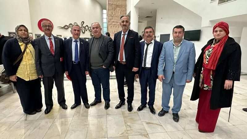 Güçlü Türkiye Platformu’ndan Ankara’da önemli temas; Fatih Yılmazer ve beraberindeki heyet SETAM konferansına katıldı