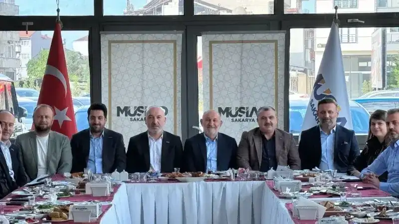 Başkan Püsküllü; MÜSİAD Sakarya’da sektör kurullarıyla hasbihal etti