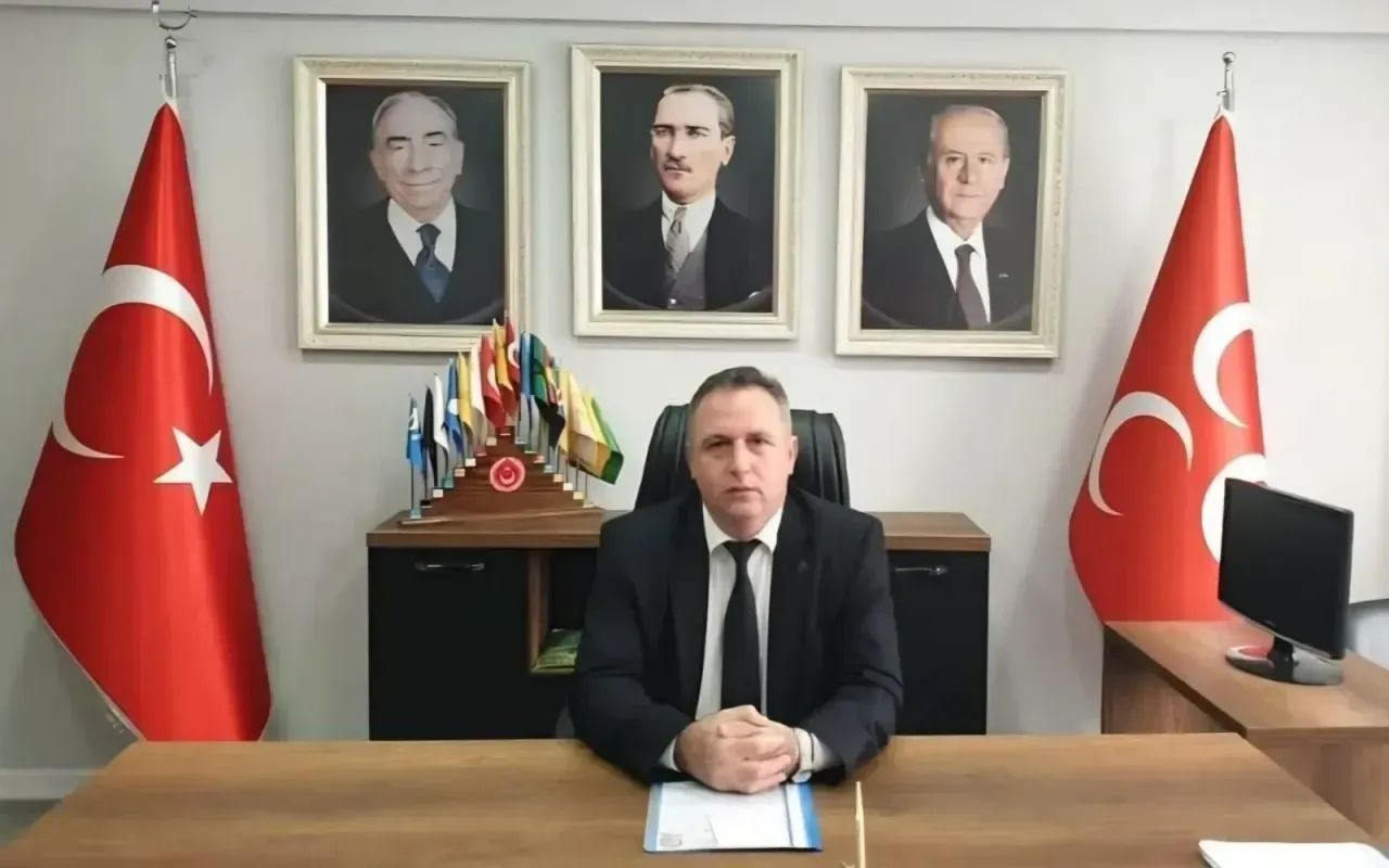 MHP Hendek ilçe başkanı Burhan Namlı yeni yıl mesajı yayınladı