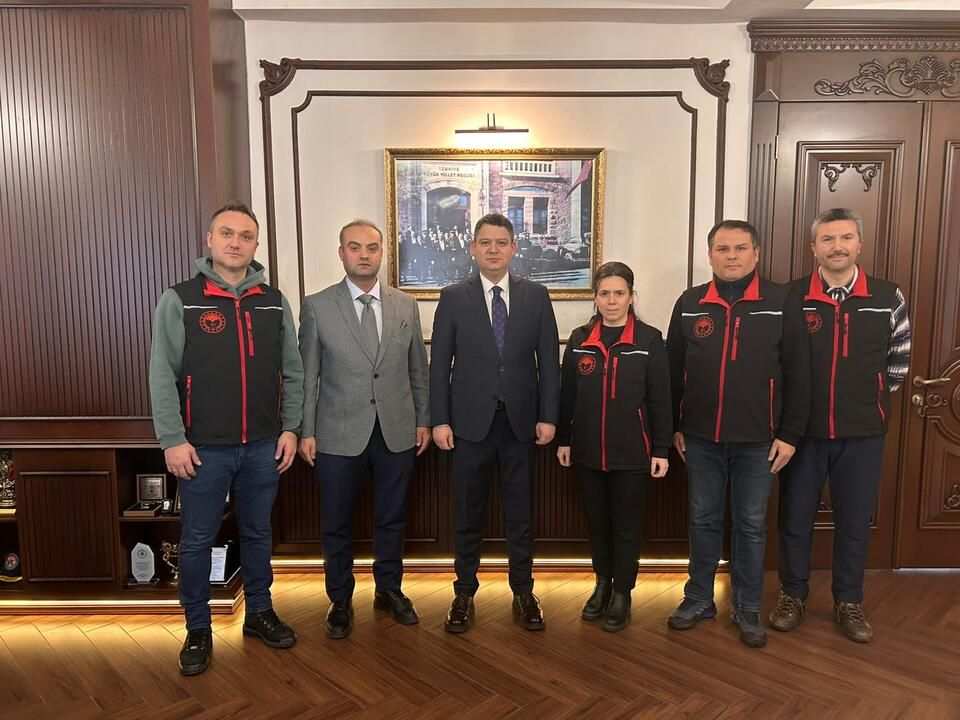 Gökpınar, 2026 yılının sağlık, huzur ve başarı getirmesi temennisinde bulundu.