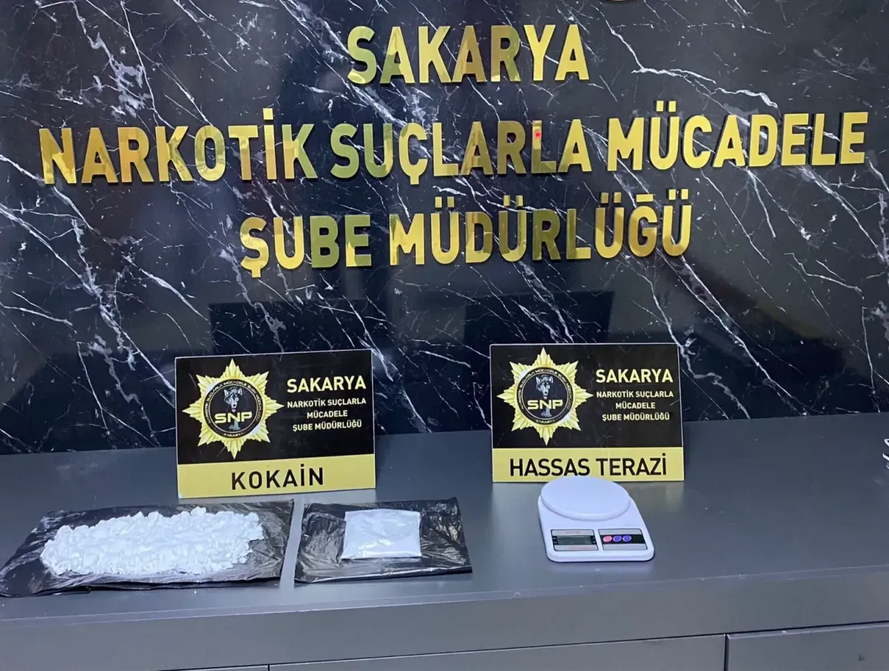 Sakarya'da Narkotik operasyon 2 şahıs tutuklandı
