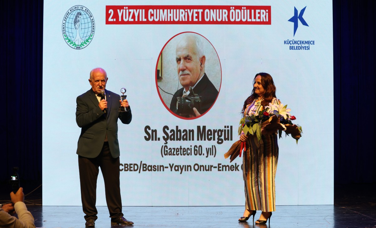 Şaban Mergül’e “2. Yüzyıl Cumhuriyet ödülü”