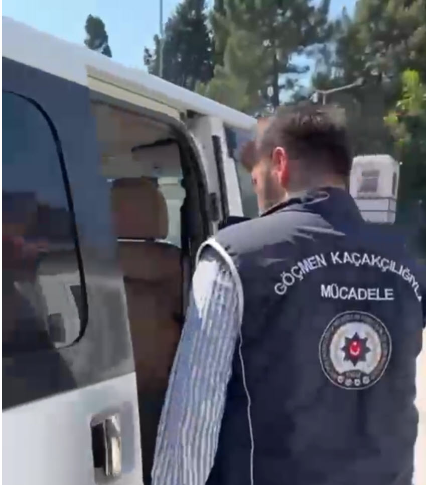 Hendek'te Göçmen kaçakçılığı operasyonu
